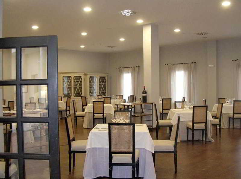 Hotel Maria Jimena Ocaña المطعم الصورة